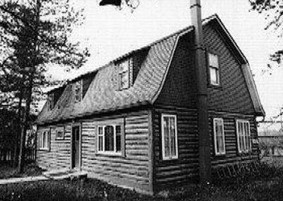 Taylor House is a log structure in the Yukon Territory